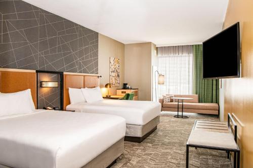 SpringHill Suites by Marriott Baltimore Downtown Convention Center Area - image 13
