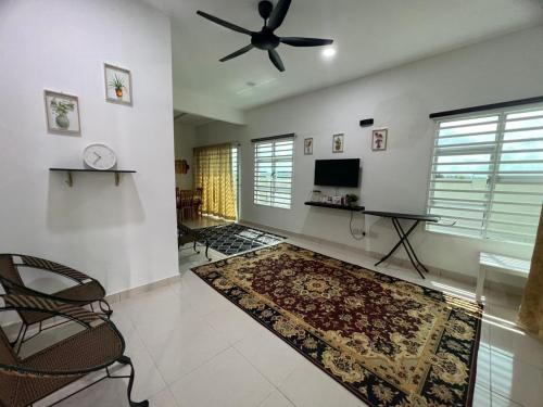 TheBreeze Paddy Home Semi-D setingkat 3 bilik airconds berhadapan Hospital Sultanah Bahiyah - parkin in 甲拋峇底