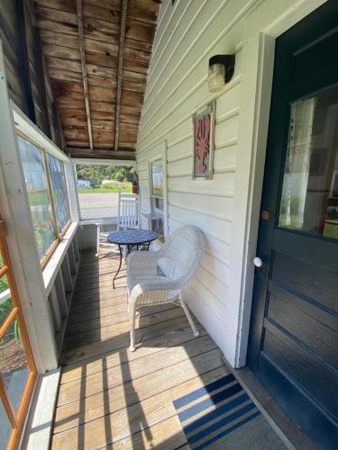 Bar Harbor Cottages & Suites - image 12