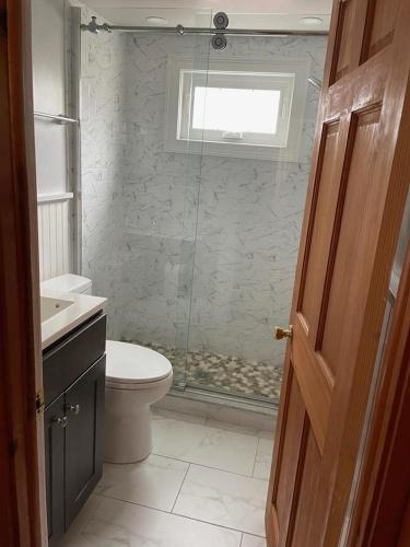 Well Maintained First Floor Duplex Close To The Ocean And Bay Beach In Harvey Cedars, in Harvey Cedars, USA