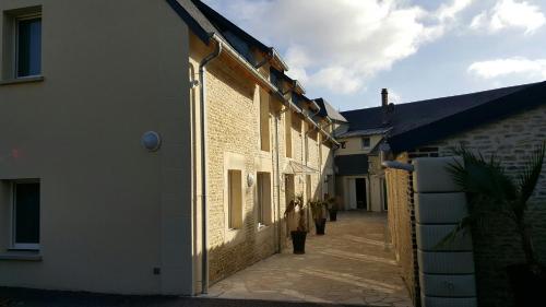 車站酒店 (Hotel de la Gare) in 梅濟東卡農