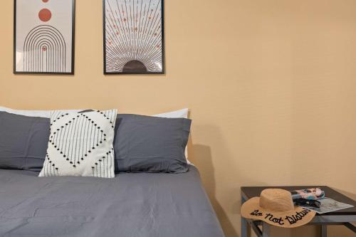 1 MI to USF Pool & Gym Access Free in Tampa, USA