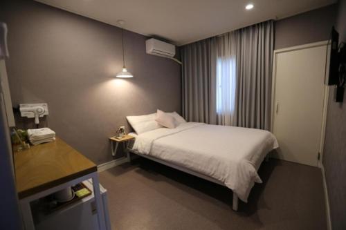 Moststay Hongdae (1)