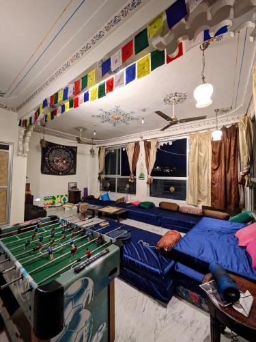 Instalaciones recreativas, Whereabout in Udaipur