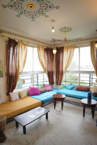 Vistas, Whereabout in Udaipur