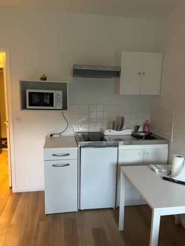 Vue Jardin in เลอ เชอส์เนย์