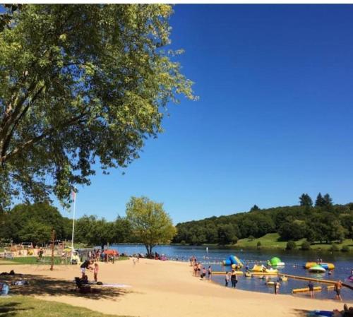 Gite de la Chazotte in Saint-Sulpice-le-Dunois