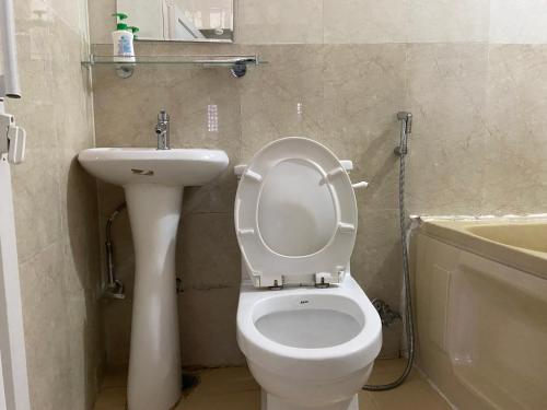 Suite with Lake View image 2