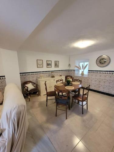 Maison avec piscine privée (Maison avec piscine privee) in Jodar