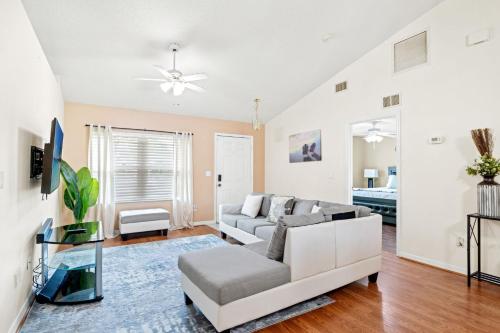 Charming 3-bedroom house & WiFi - Spotless Villas in Palm Coast, USA