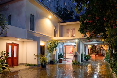 Skyline Boutique Hotel