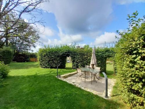 Garden, Le gite du mas avec piscine in Bourganeuf