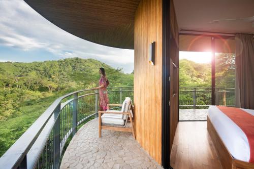 597068065 Suitree Experience Hotel
