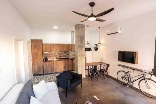 Sevilla Industrial Flat, Sewilla