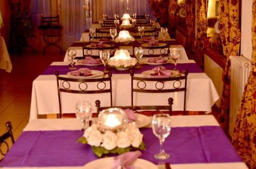 Apart Hotel y Hosteria del Sir in 비야 라 앙고스투라