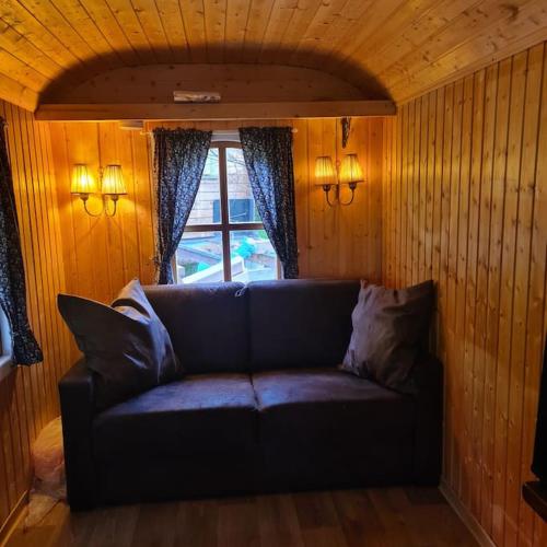 Schäferwagen mit Dachterrasse an der Pferdekoppel (Schaferwagen mit Dachterrasse an der Pferdekoppel) in Saldenburg