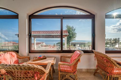 VILLA LEO - private pool - seaview - pets welcome - luxury villa on 1000 m2 in Dugi Rat