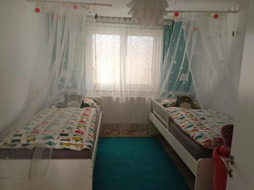 Main Idyll Main Idyll