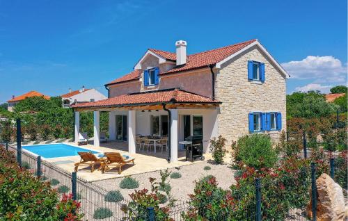 Viesnīcas āriene, Awesome Home In Pasman in Pasman