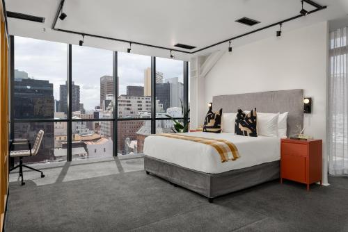 Neighbourgood Loop Room Type - Deluxe Double or Twin Room with City View
