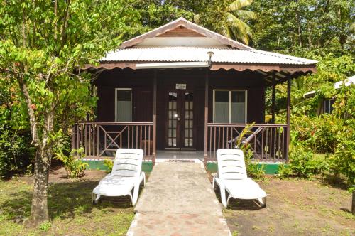 Picard Beach Cottages in Portsmouth