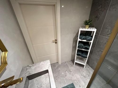 The Luxurious Hideaway near Eton Place