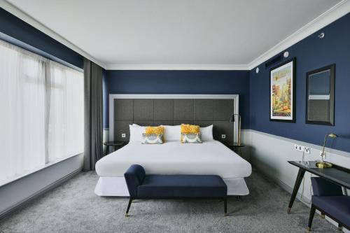 Sheraton Heathrow Hotel - image 14