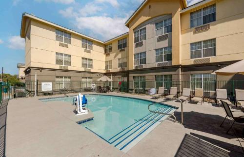 Vistas, MainStay Suites Las Vegas Flamingo in East of The Strip