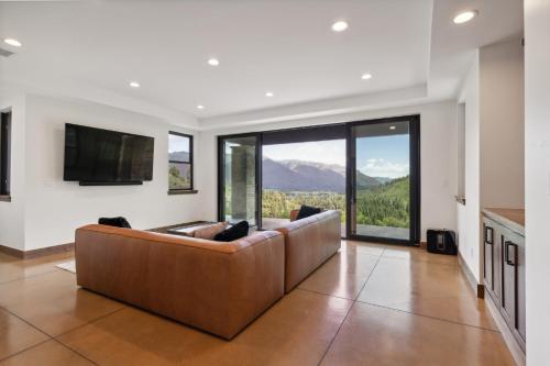 Ridgeview Over The Animas in Hermosa, USA