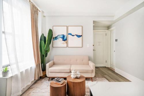 73-308 New 1BR 1Bth UWS Doorman Gym, Нью-Йорк
