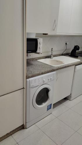 CÉNTRICO y AMPLIO APARTAMENTO con todas las comodidades, Seville (photo 8)