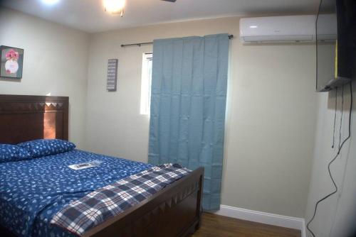 Brand new 3 bedroom apt close to all in West Babylon, USA
