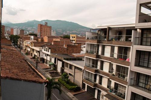 Apartamento Luareles-San joaquin-Balcon, Medellín (foto 3)