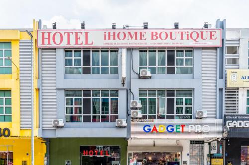 IHome Boutique Hotel in Seri Kembangan / Balakong