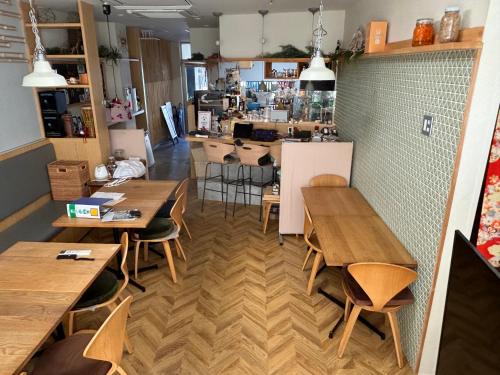 Shared lounge/TV area, 日月庵 BnB Sunmoon in Kanazawa
