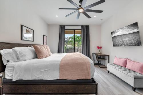 Fox Grand Residence- 6bd, 2 Pools & Pool Table - Tap to explore photos
