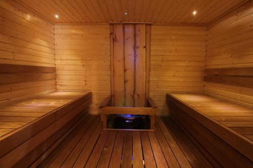 浴室, 伊拉科森於普酒店 (Yllaksen Yopuu) in 阿卡斯洛姆波羅