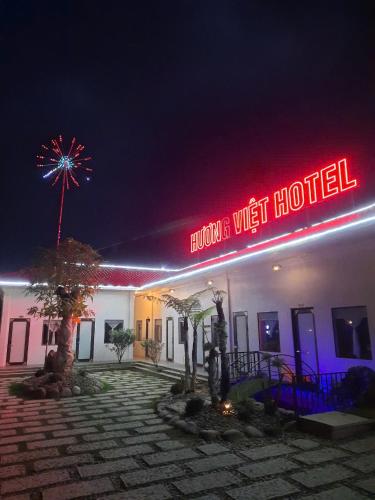 Huong Viet Hotel