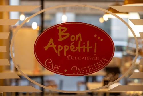 Hotel Avenida Gran Vía - image 11