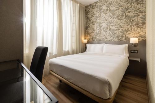 Hotel Avenida Gran Vía, Madrid (Foto 10)