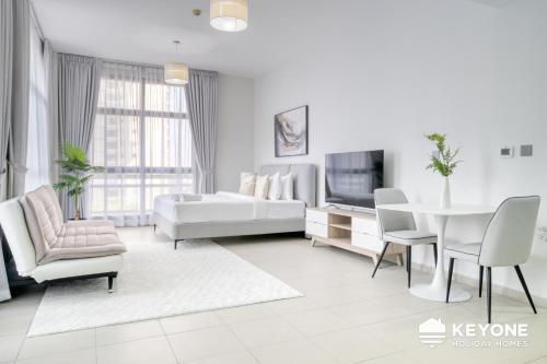 Sanctuary Studio in Barsha Heights - image 13