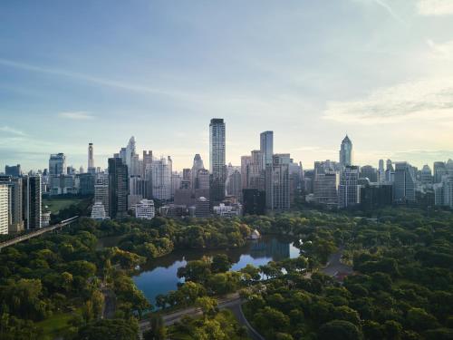 Dusit Thani Bangkok - image 12