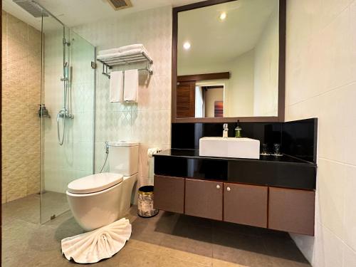 room detail thumbnail 2