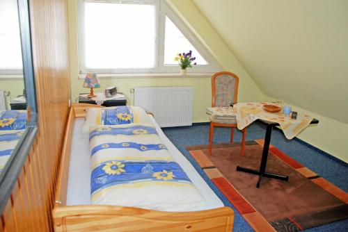 Single Room room in Pension mit Fruehstueck im Ostseebad