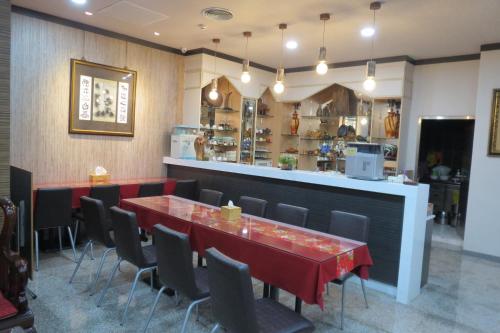 Restaurant, Garden Business Hotel in Tianzhong Township