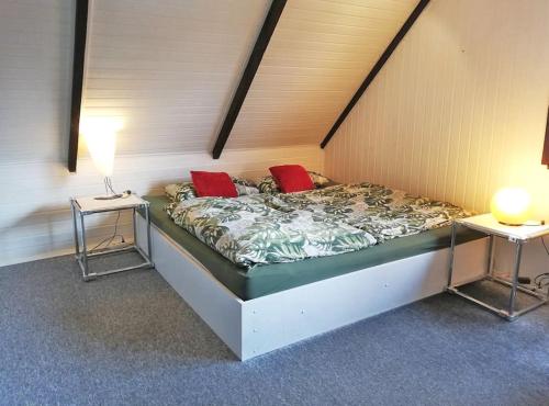 Modern eingerichtetes Zimmer, Monaco di Baviera (foto 11)