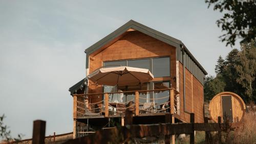 Exterior view of Dream Catcher House - dom do wynajecia w gorach