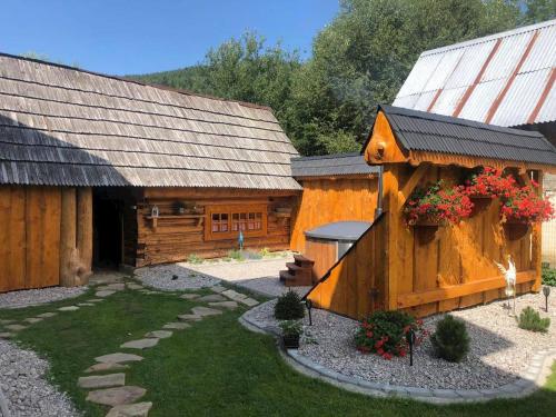 Oravienka in Oravsky Biely Potok