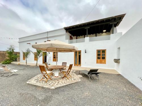 Iekārtas, Casa Tamia in Tiagua