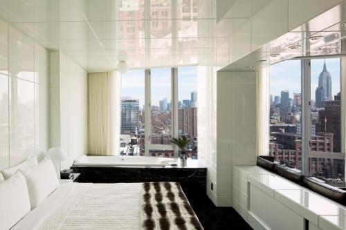 Suite with City View